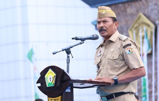 Fasikin Pimpin Apel Gabungan, Tekankan Disiplin dan Sukseskan STQH Nasional