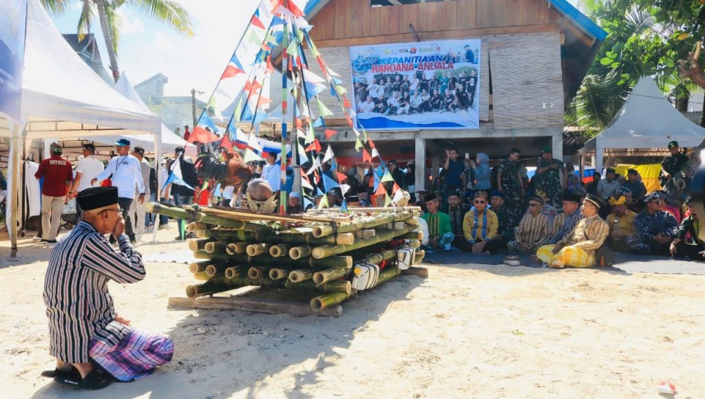 Tradisi Haroana Andala Bone-Bone Jadi Bagian Rangkaian HUT Kota Baubau.