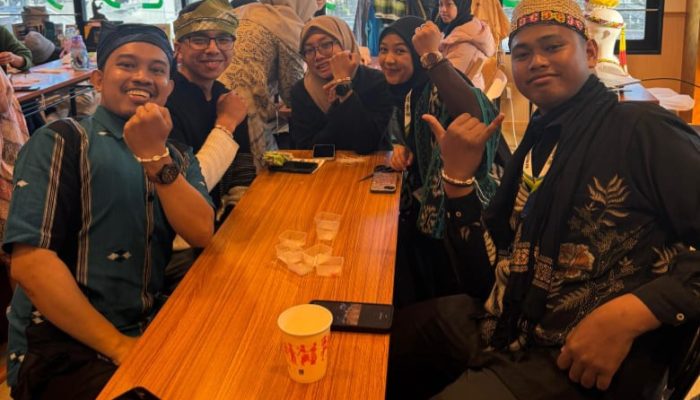 Tenun Kamoohu Buton Tengah Tampil di Osaka, Jepang.