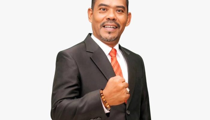 Ini Klarifikasi Budi Amin Terkait Billboard Musprov VIII Kadin Sultra