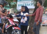 Perkuat Solidaritas Ramadan, FIPH UMU Buton Berbagi Takjil untuk Masyarakat