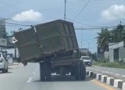 Viral Mobil Sampah Berjalan Miring, DLHK Kendari: Sedang Menuju Bengkel