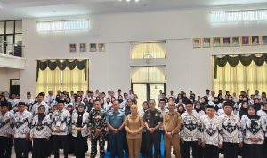 Wawali Baubau: Guru Harus Jadi Garda Terdepan Pembentuk Karakter Bangsa di Era Digital Wawali Baubau: Guru Harus Jadi Garda Terdepan Pembentuk Karakter Bangsa di Era Digital