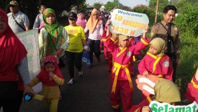 Warga Kartasura Gelar Jalan Sehat dan Donor Darah