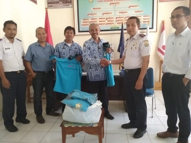Forum Lalu Lintas Sultra Gelar Sosialisasi Keselamatan Berlalu Lintas di SMA 1 Latambaga Kolaka