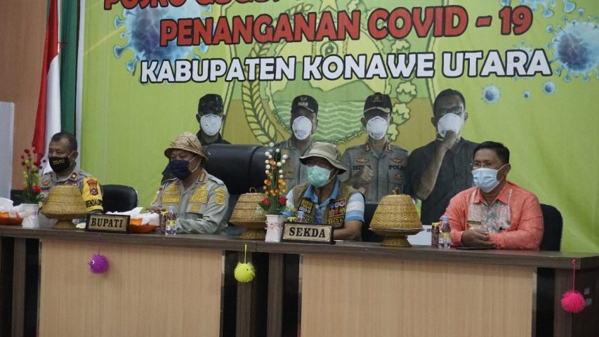 Ruksamin Bagikan (APD) Untuk Ormas Konut