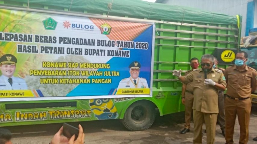 Bupati Konawe Kery Saiful Konggoasa Kirim 500 Ton Beras Keluar Daerah