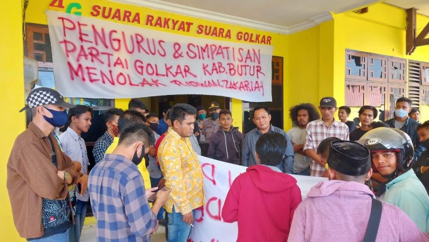 Geruduk Kantor DPD Golkar, Simpatisan Minta Aswadi Adam di Rekomendasi Golkar