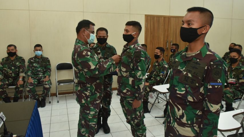 Tingkatkan Profesionalisme, 36 Prajurit Koarmada II Ikuti Lattram Pengoperasian Enkripsi MMC-3000 Dan Secos