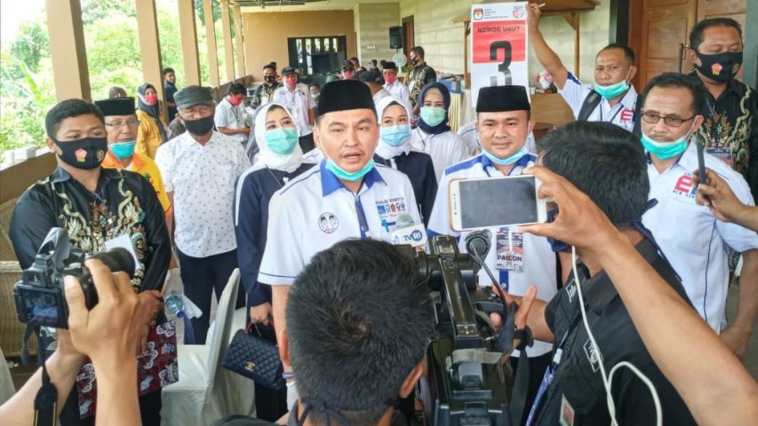 Dapat Nomor Urut 3, Endang: Insya Allah Kami akan Jadi Bupati Ke 3 Konsel