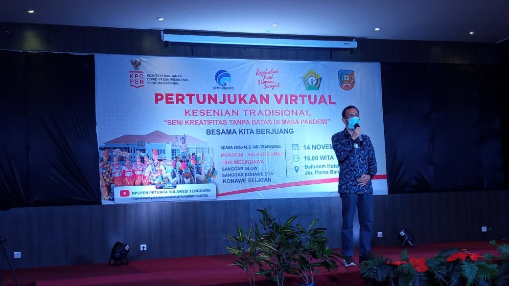 Plt Bupati Konsel, DR H Arsalim Arifin saat memberikan sambutan sekaligus membuka acara. FOTO : MAHIDIN