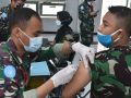 Penyuntikan vaksin untuk satgas MTF UNIFIL