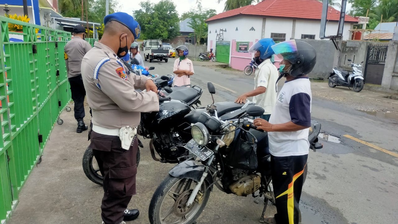 Pengamanan kendaraan roda 2 bertangki besar