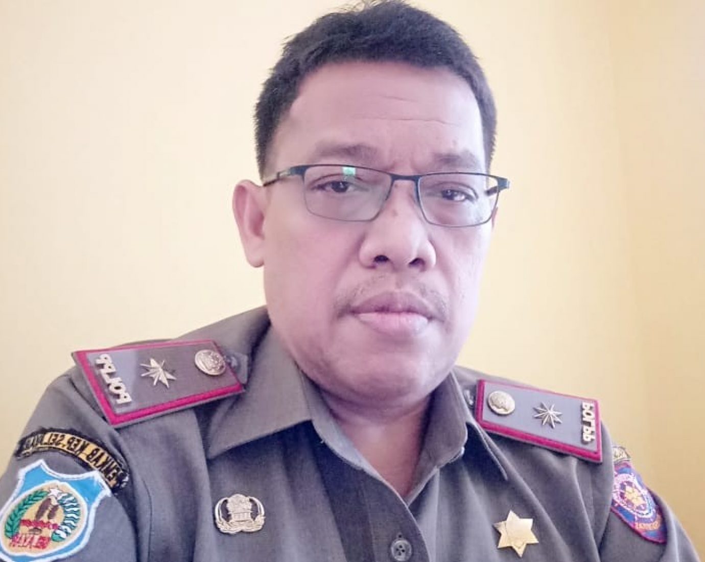 Begini Tanggapan Kasat Pol PP dan Damkar Selayar Tentang Batas Jam Operasi Usaha