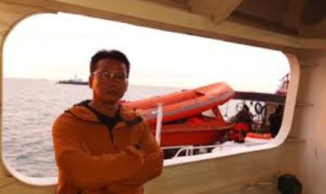 Hendrata Yudha, yang tergabung dalam Indonesia Divers Rescue Team IDRT, organisasi komunitas penyelam yang anggotanya berasal dari berbagai profesi. (Foto: Courtesy)