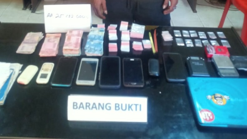Barang bukti yang berhasil diamankan