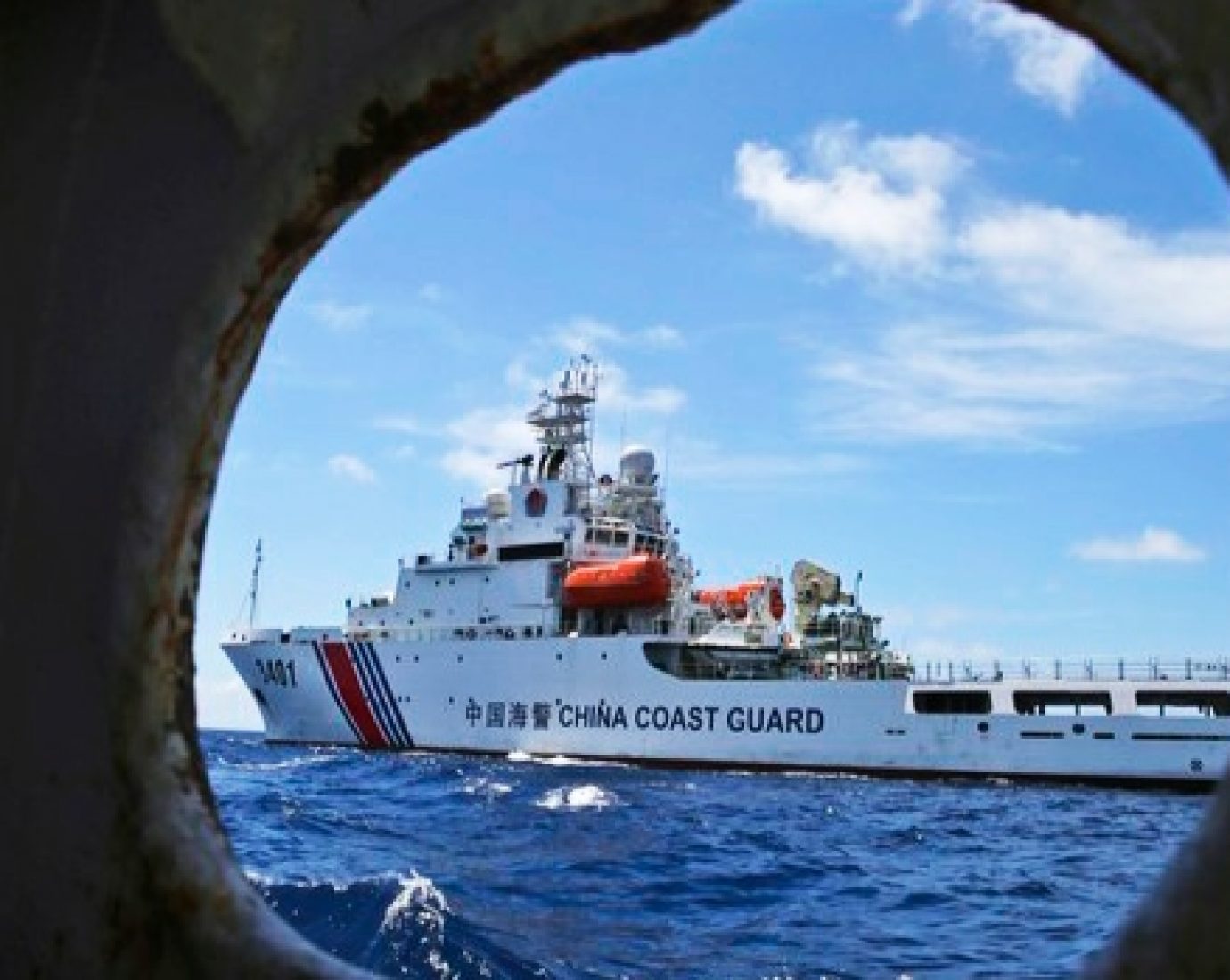 China Mengesahkan Hukum yang Membiarkan Penjaga Pantai Menggunakan Kekuatan terhadap Kapal Asing
