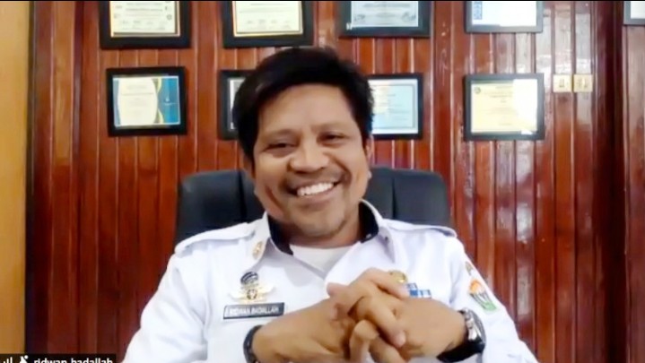 Kepala Dinas Kominfo Sulawesi Tenggara, M. Ridwan Badallah, S.Pd., MM