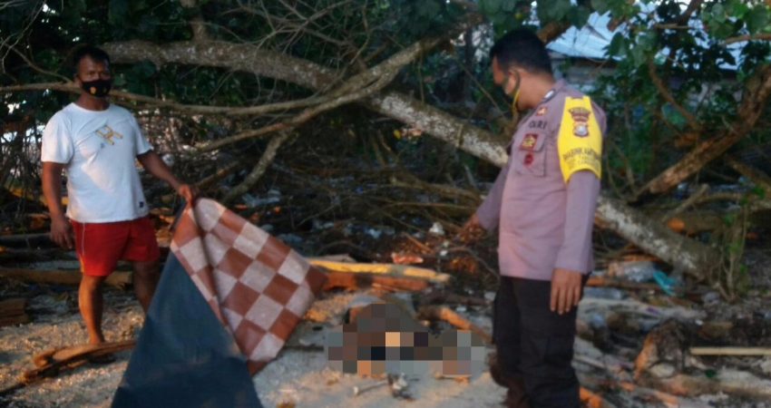 Mayat Tanpa Kepala Ditemukan di Pinggir Pantai Tanggetada