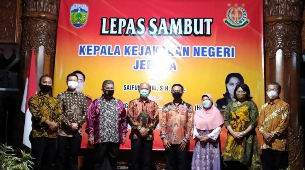 Acara lepas sambut Kajari Jepara yang dihadiri Dandim Jepara