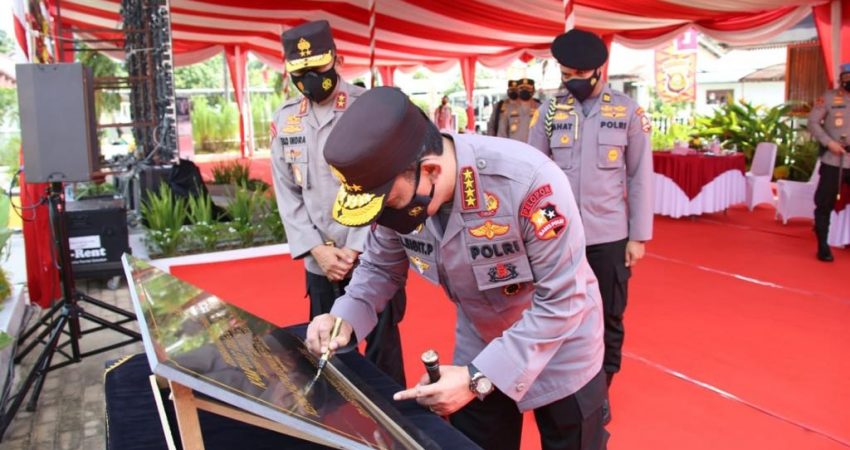 Kunker ke Palembang, Kapolri Resmikan Ini