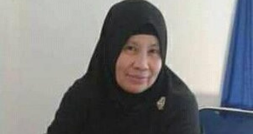 Reni Lasiawa (Pendidik)
