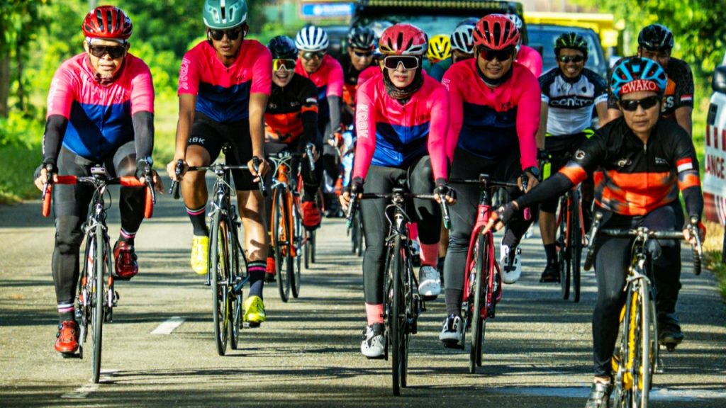Komunitas Road Bike Kendari, Tour Kolaka-Kendari : Event Lokal Rasa Nasional