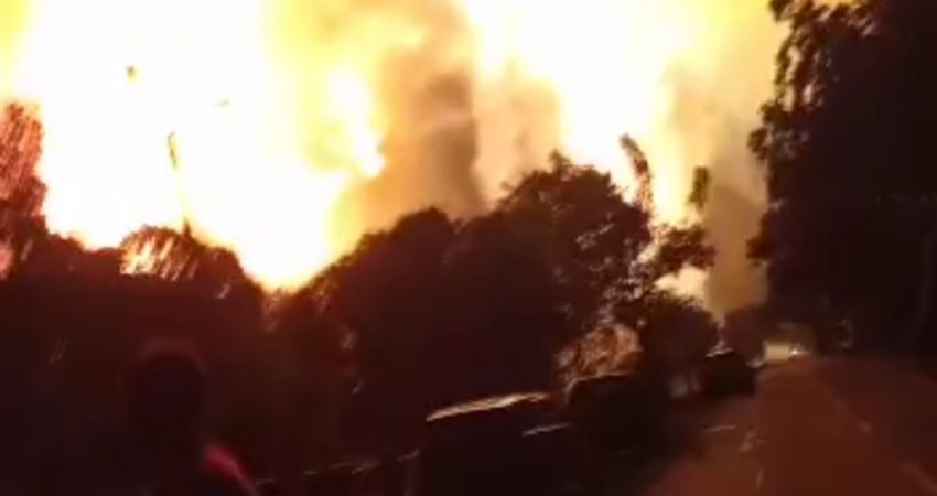 Kebakaran Kilang Balongan, Pertamina Upayakan Pemadaman