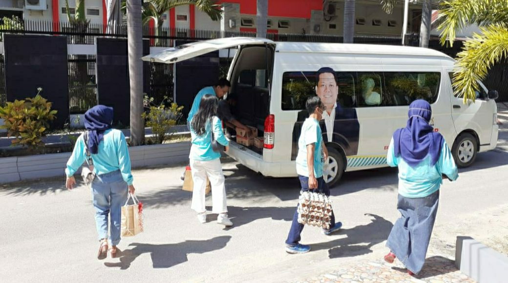 Spesial HARDIKNAS 2 Mei 2021 Forkom Smansa 90 Sambangi Guru Purna Bakti