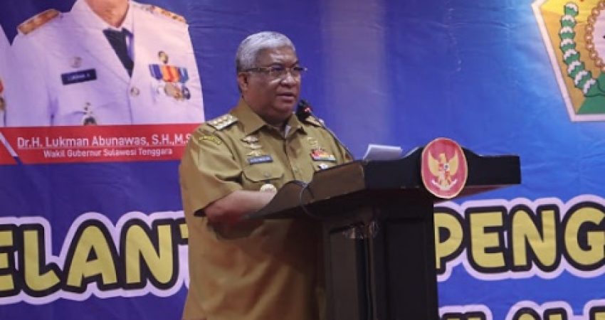 Terpilih Saat Musda, Pengurus Dewan Pendidikan Sultra Dilantik Gubernur