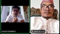 Kadis Kominfo Sultra dan Direktur Tegas.co saat mengikuti diskusi via zoom meeting