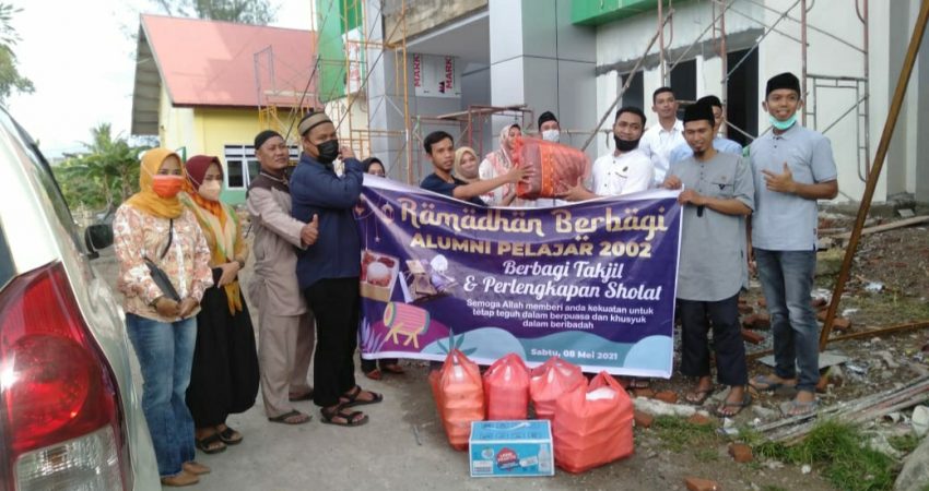 AP 02 Kolaka Berbagi, Menebar Kebaikan dan Jalin Silaturahmi