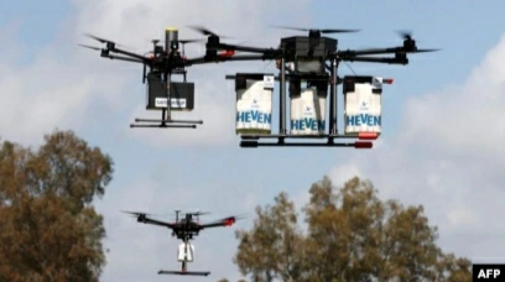Layanan Pos Inggris Gunakan Drone untuk Kirim APD dan Alat Tes ke Pulau-Pulau Terpenci