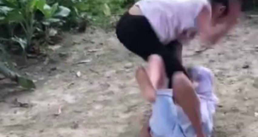 Miris, di Tengah PPKM Salah Satu Siswi SMPN 2 Raha Diduga Dipaksa Adu Jotos