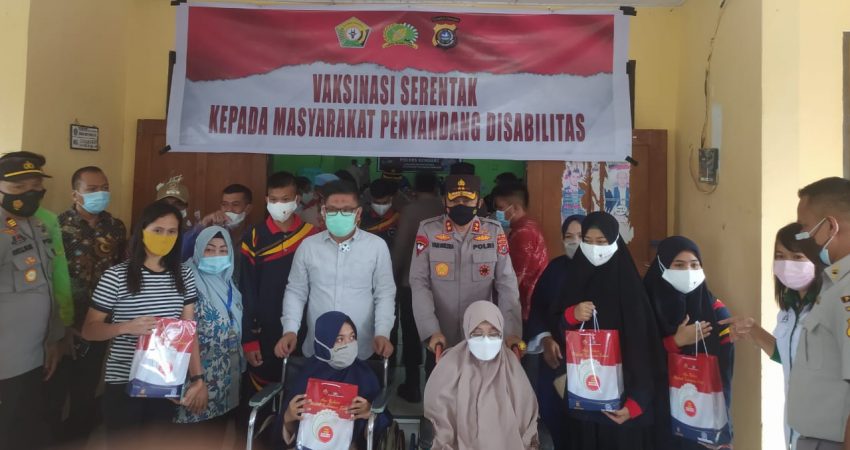 Sambut Kemerdekaan, Polda Sultra Target 1.059 Vaksin Bagi Disabilitas