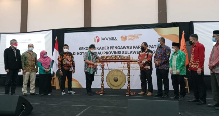 Ratusan Millenial Kepulauan Buton Ikuti SKPP Perdana Bawaslu RI
