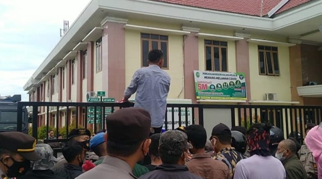 Pertanyakan Putusan PN Kolaka, LSM Kolaka Unras Terkait Tanah di Huko-Huko