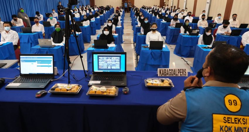 Ratusan Peserta Mengikuti Tes SKD CPNS Polri 2021 Panda Polda Sultra