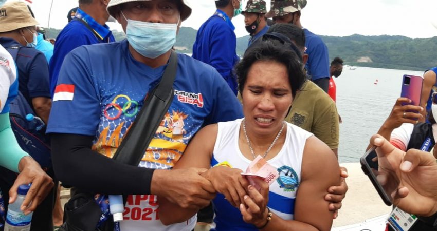 Cabor Dayung Sultra Sumbang Emas Kedua