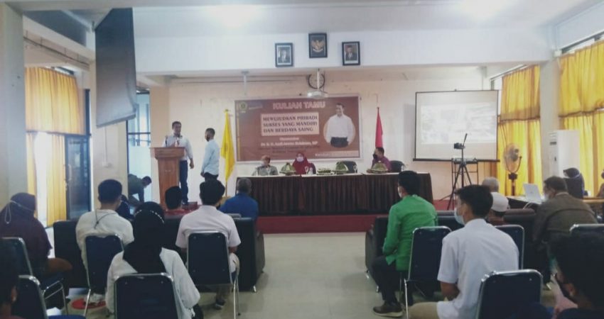 Beri Kuliah Umum, Andi Amran Sulaiman Tanamkan Motivasi Pada Mahasiswa