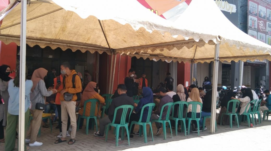 Vaksinasi Tahap ll, STMIK BB Kolaborasi dengan Polres Kendari