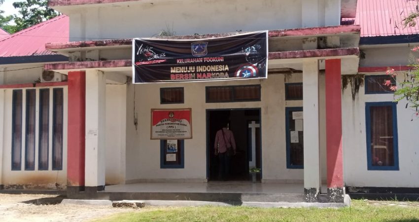 Pengelolaan DK “Tak Transparan”, Lurah Fookuni Gembok Pintu Ruangan dan Hindari Awak Media