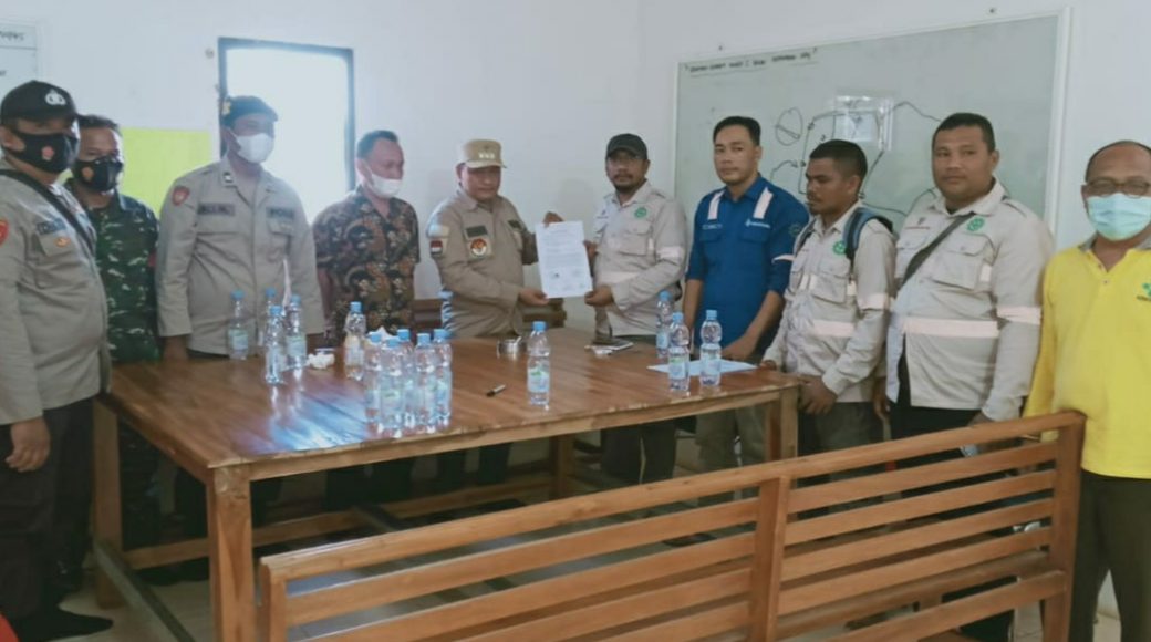 Momen Sumpah Pemuda, PT GMS Resmi Serahkan Ambulans Laut Kepada Warga Laonti