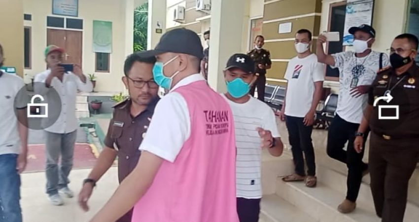 Usai Pemeriksaan, Mantan Sekwan Mubar Dititipkan di Rutan Kelas II B Raha