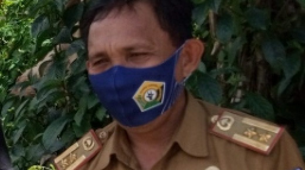 “Gelar Operasi”, Camat Katobu Wajibkan Penumpang Kapal Perlihatkan Bukti Vaksin
