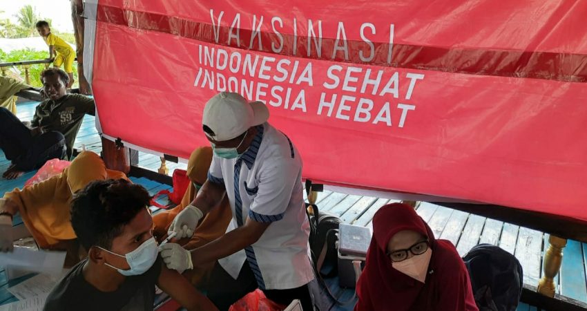 Binda Sultra Gelar Vaksin Hingga ke Pelosok Busel