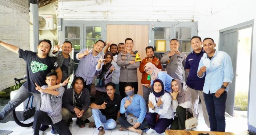 Kapolres Baubau Jalin Silaturahmi Bersama Insan Pers