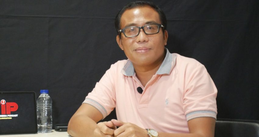 Gubernur Bela Rakyat