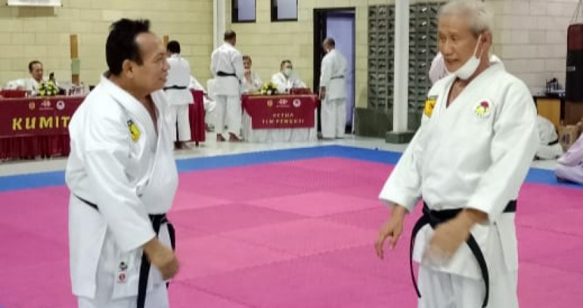 Lukman Abunawas Naik DAN 7 Karate Nasional