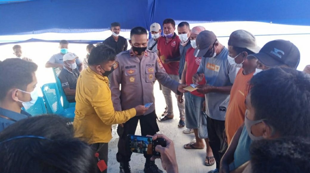 362 TKBM Pelabuhan Nusantara Raha Resmi Punya Kartu Anggota dan Simpanan Koperasi